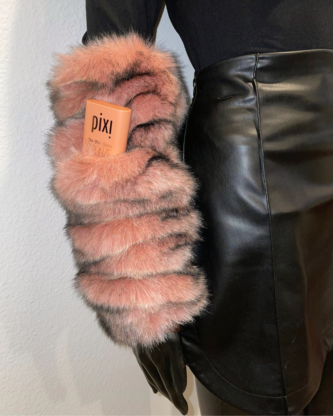 Luxury Fashion Arm Warmers - Pink